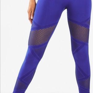 Fabletics Mosaic high waisted 7/8 length leggings- size large